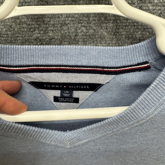 Men's Tommy Hilfiger Pima Cotton V Neck Sweater size Large blue - Picture 3 of 3